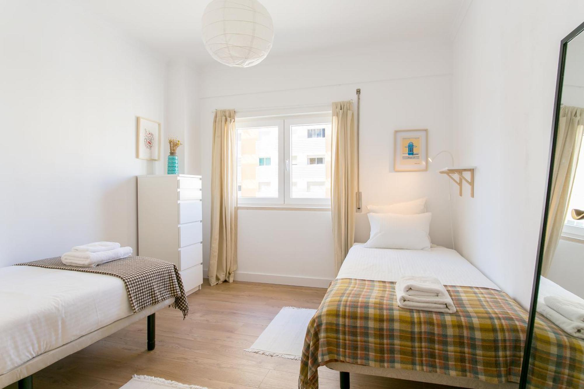 Apartamento Central E Confortavel Junto Ao Bairro Da Graca Lisbon Exterior photo